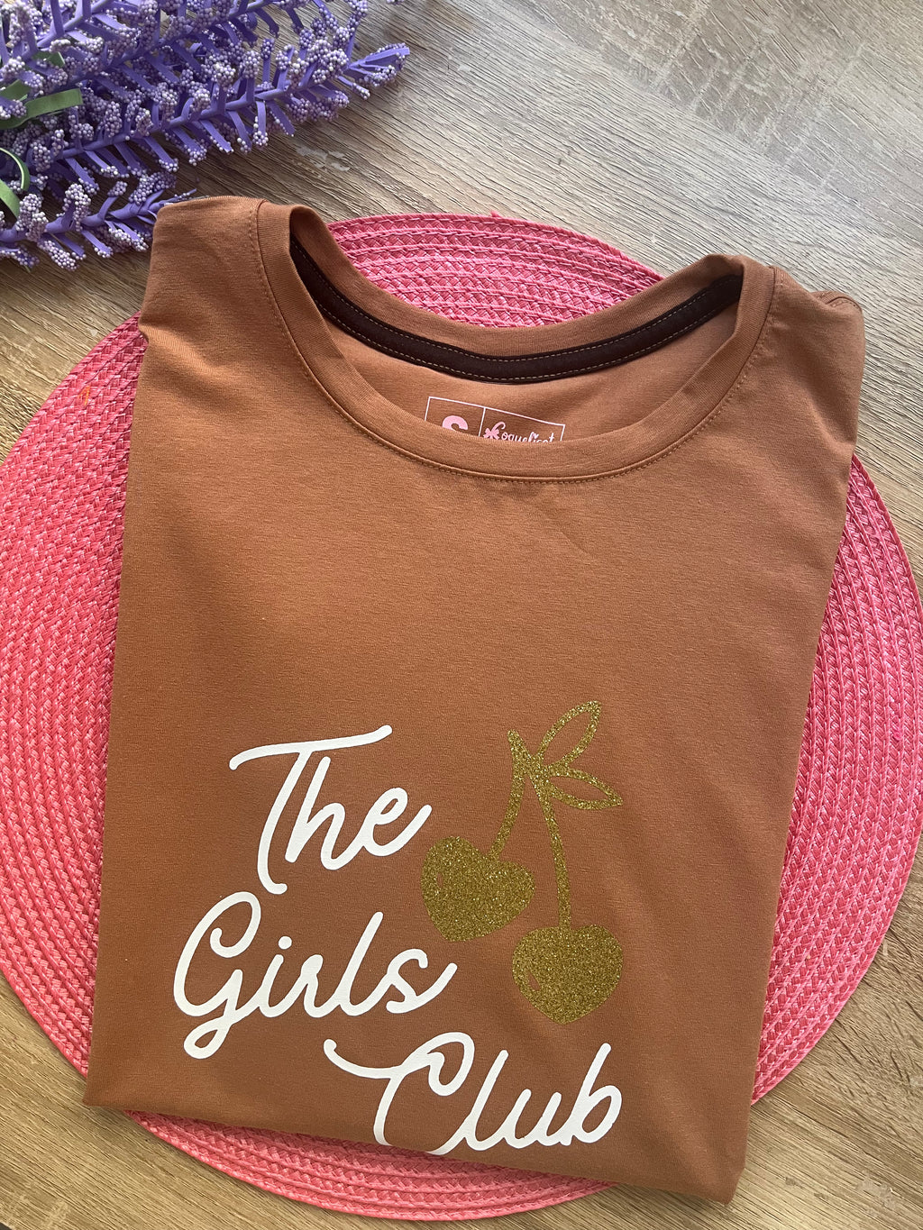 Camiseta Cherry Girls Club