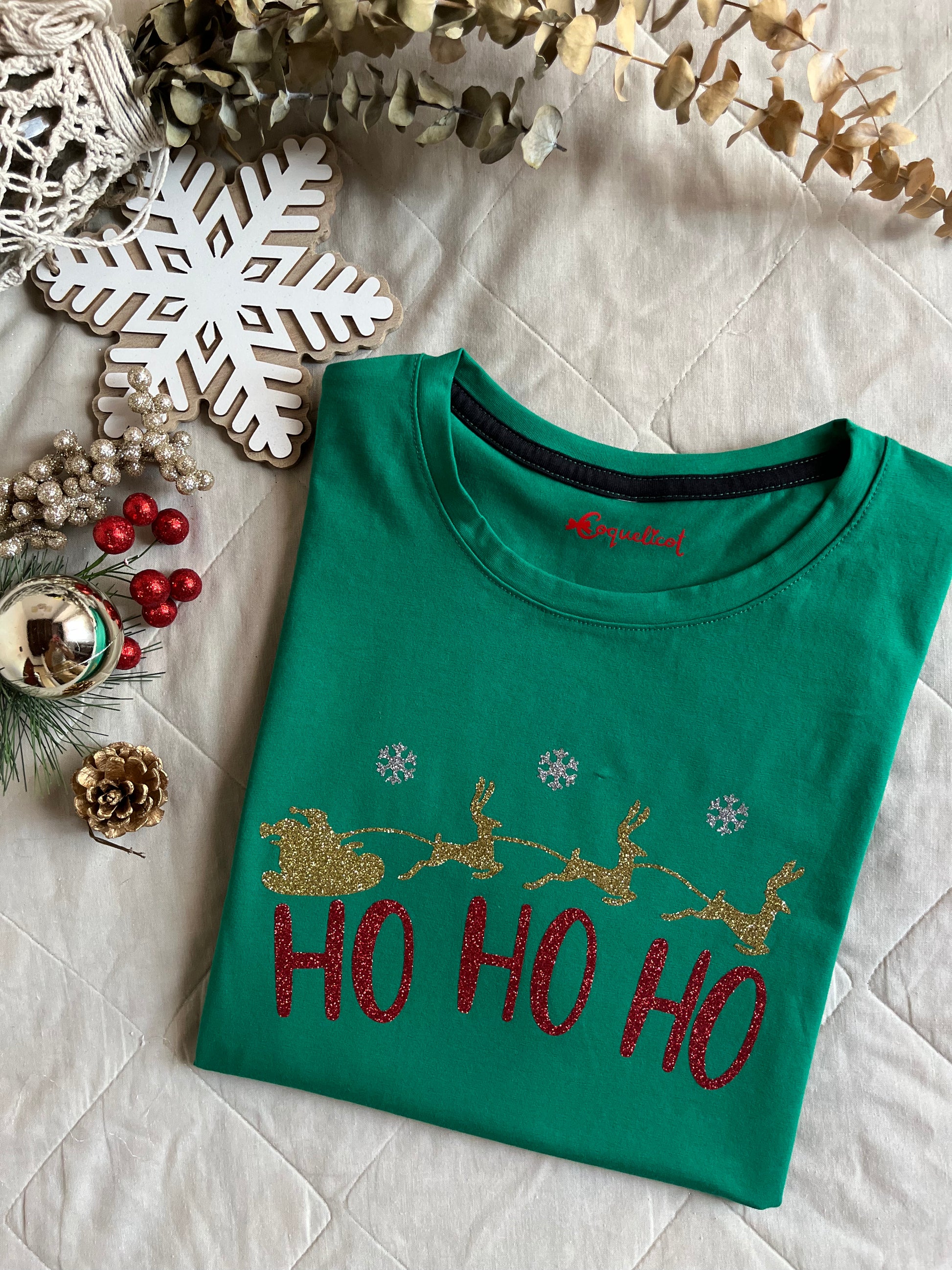 Camiseta Holiday Spirit