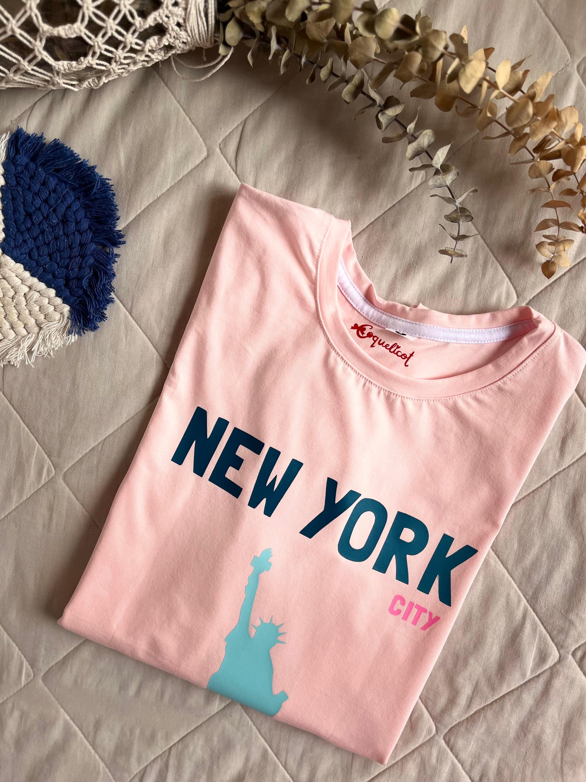 Camiseta New York State of Chic