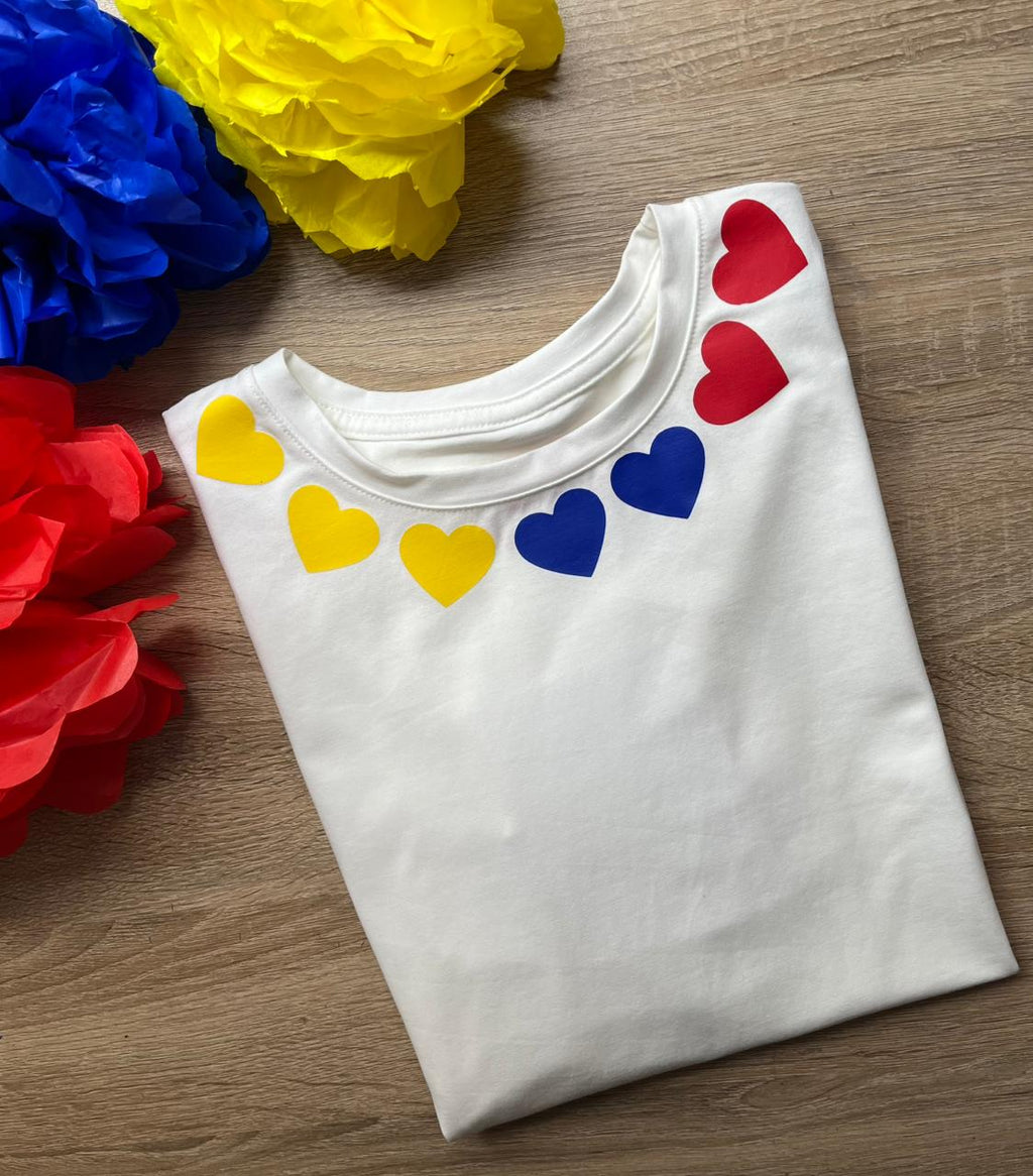 Camiseta Tricolor Heartline - Coquelicot