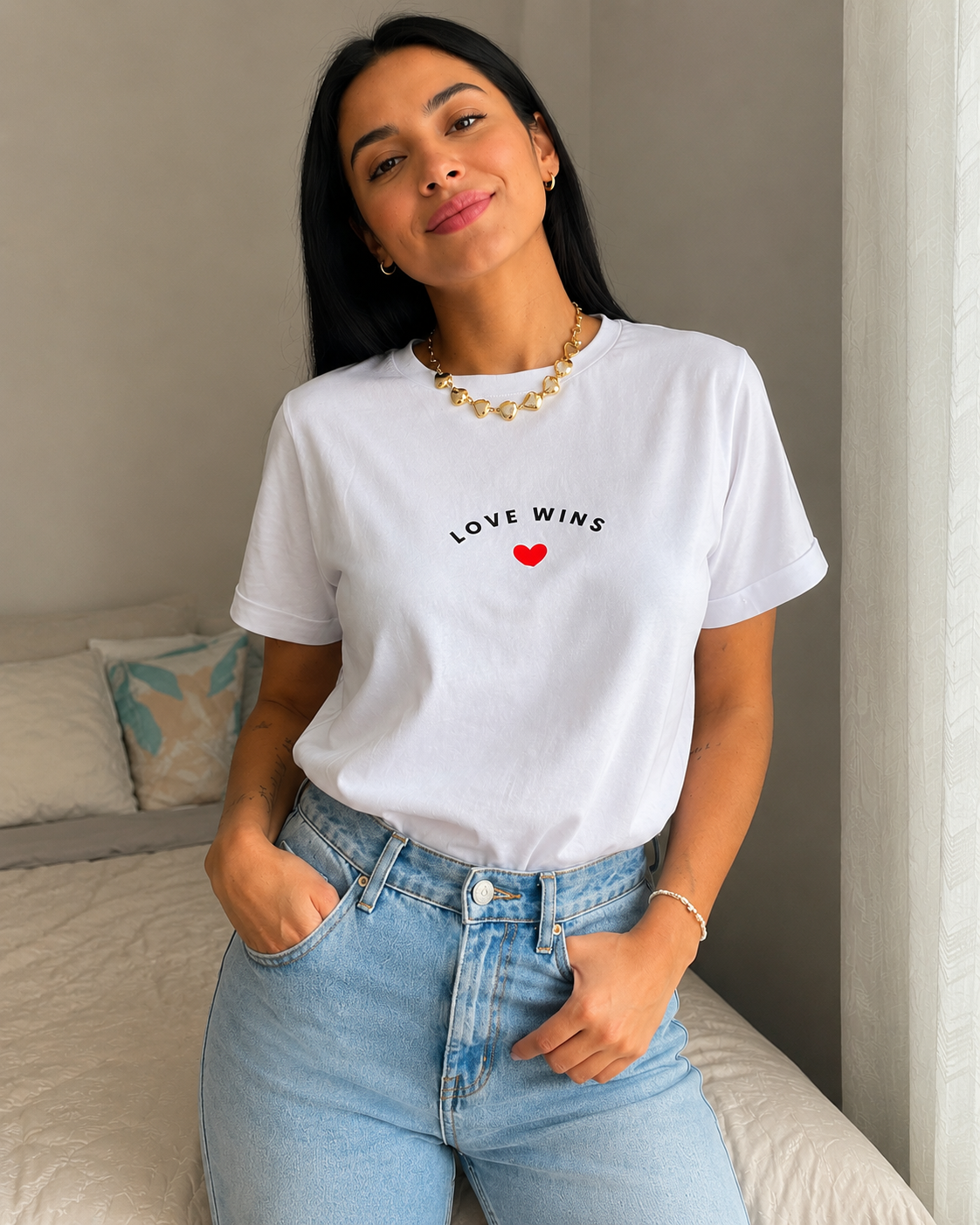 Camiseta Love Wins